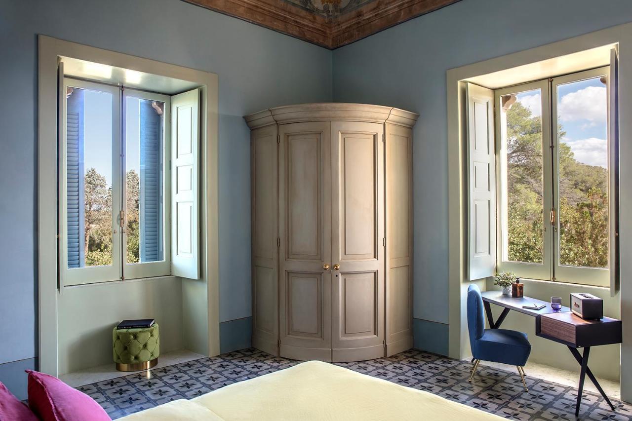 Castle Elvira - The Castle & The Cottage Trepuzzi Luaran gambar